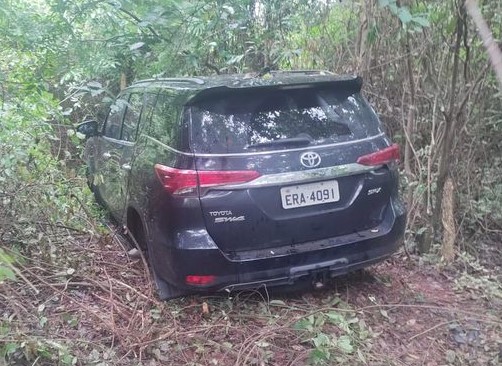 Em Guaíra: Polícia Militar localiza SW4 furtada em Barretos