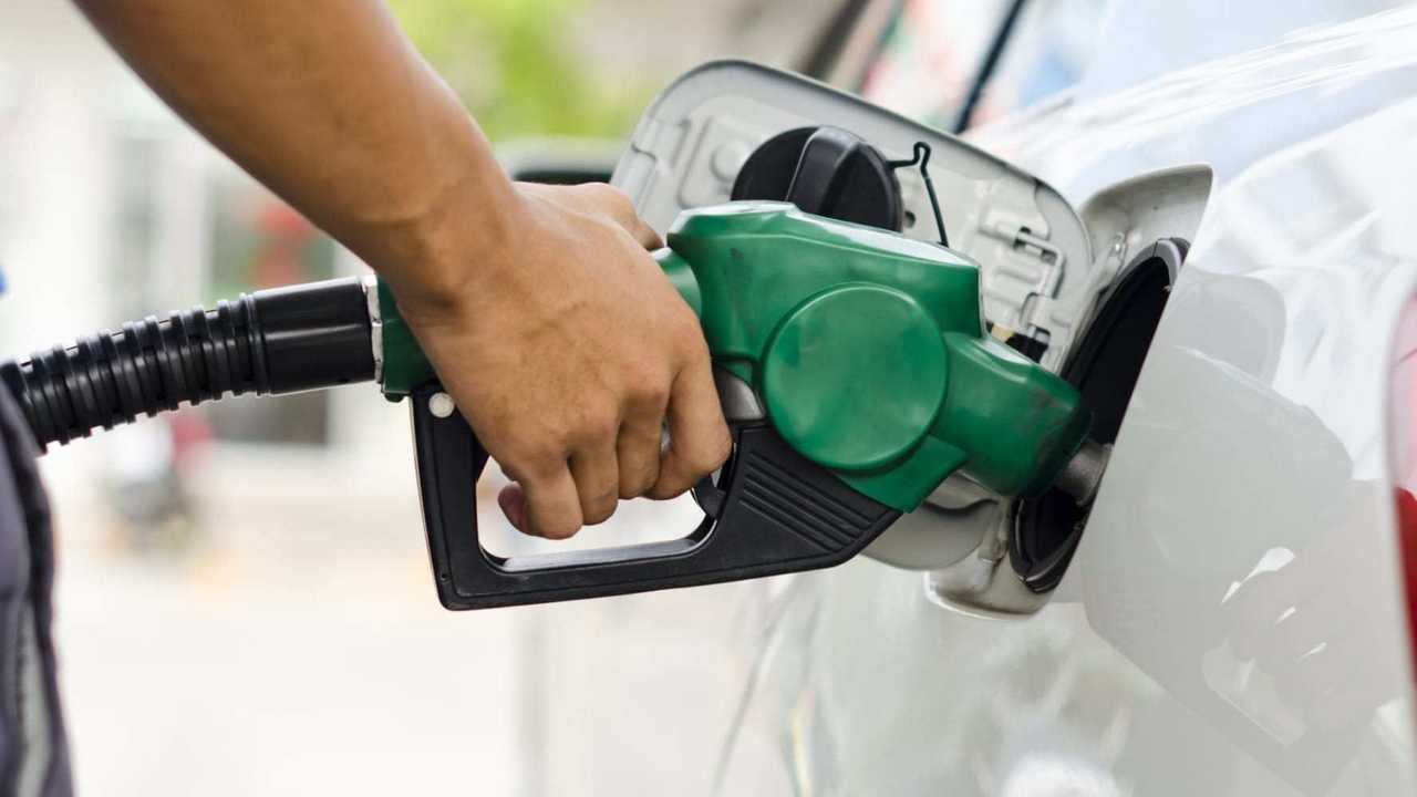 Petrobras sobe preço da gasolina e do diesel a partir de quarta-feira