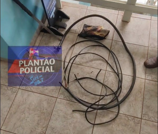 Em Guaíra: PM prende, em flagrante, acusado de furto de fios elétricos