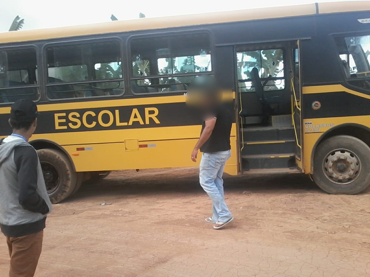 Em Guaíra: Prefeitura afirma que transporte de alunos da zona rural está mantido. Estudantes devem ser matriculados na escola Zezinho Portugal