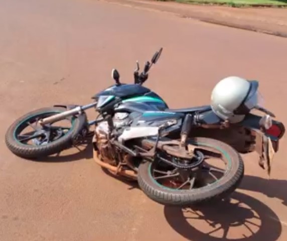 EM GUAÍRA: MOTOCICLISTA FICA FERIDO EM ACIDENTE