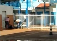 Em Guaíra: Homens são presos após serem flagrados espancando cão