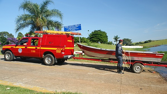 Região: Dois corpos localizados no Rio Grande em Colômbia e Guaraci