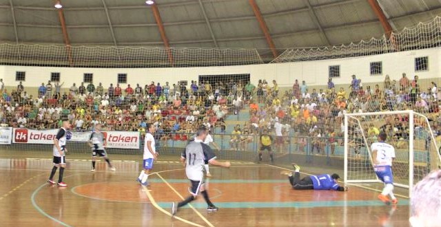 EM GUAÍRA: PREFEITURA FIXA PREMIAÇÃO PARA VENCEDORES DA TAÇA GUAÍRA DE FUTSAL