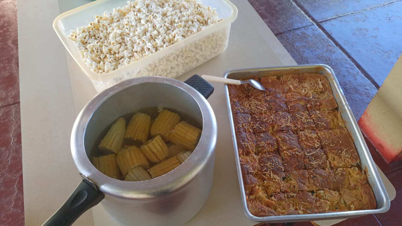 EM GUAÍRA: CARDÁPIO COM COMIDAS TÍPICAS JUNINOS PARA ESTUDANTES DO MUNICÍPIO