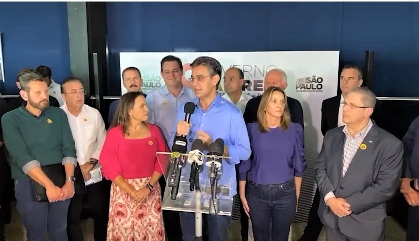 GOVERNADOR RODRIGO GARCIA ENTREGA 112 VEÍCULOS E EQUIPAMENTOS PARA GUAÍRA, BARRETOS E MUNICÍPIOS DA REGIÃO