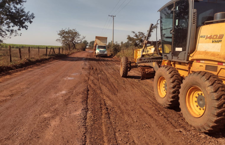 EM GUAÍRA: ESTRADA DA MATA PASSA POR MANUTENÇÃO DO DEPARTAMENTO MUNICIPAL DE ESTRADAS