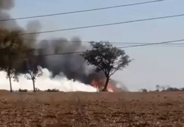 EM MIGUELÓPOLIS: REGISTRADO INCÊNDIO EM ÁREA RURAL DURANTE FINAL DE SEMANA