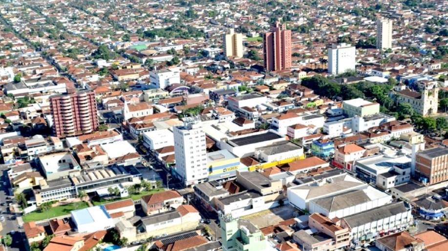 EM BARRETOS: MUNICÍPIO COMPLETA, HOJE, 168 ANOS