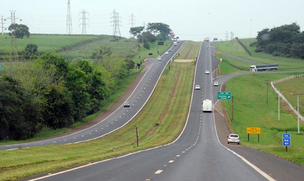 EM BARRETOS: GOVERNO APRESENTA PROJETO DE CONCESSÃO PARA AS RODOVIAS DA REGIÃO