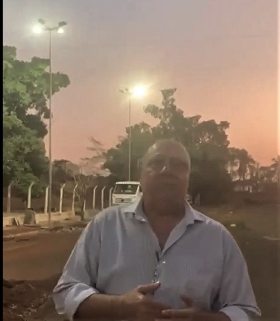 DR. NAIM ENTREGA ILUMINAÇÃO DA PRAIA ARTIFICIAL DE MIGUELÓPOLIS; VIDEO