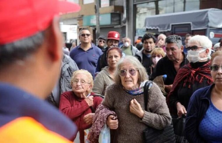 BARRETENSES COM MAIS DE 80 ANOS TERÃO PRIORIDADE NO ATENDIMENTO COM SANÇÃO DE LEI