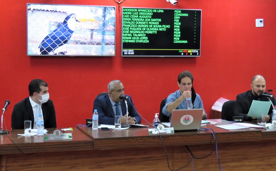 HOJE TEM SESSÃO NA CÂMARA MUNICIPAL. NA PAUTA PROJETO QUE TRATA DAS DIÁRIAS PARA VIAGENS DE SERVIDORES