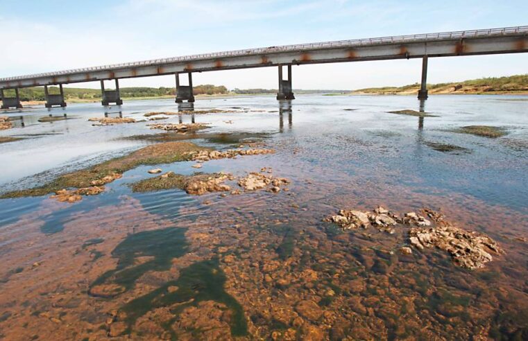 HOMEM É ENCONTRADO MORTO NO RIO GRANDE