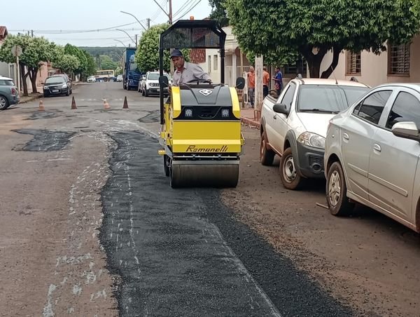 PREFEITURA DE GUAÍRA CONTINUA COM OPERAÇÃO TAPA BURACOS