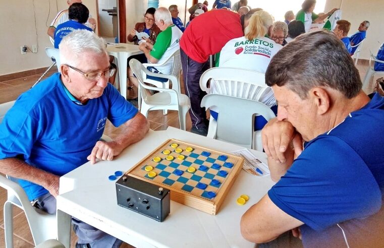 MELHOR IDADE DE GUAÍRA DISPUTOU MINI JOMI EM COLÔMBIA