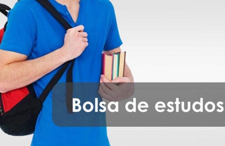 ATENÇÃO ESTUDANTES DE GUAÍRA: DE 2 A 31 DE JANEIRO SERÃO FEITAS AS RENOVAÇÕES DAS BOLSAS DE ESTUDOS