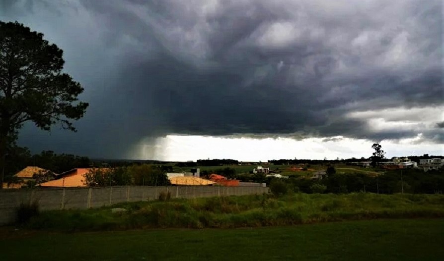 ALERTA DE RISCO METEOROLÓGICO PARA GUAÍRA, BARRETOS E REGIÃO