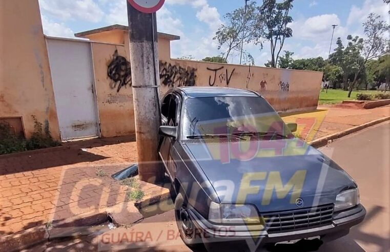 APÓS FUGA E COLISÃO, HOMEM É PRESO PELA POLÍCIA MILITAR DE GUAÍRA