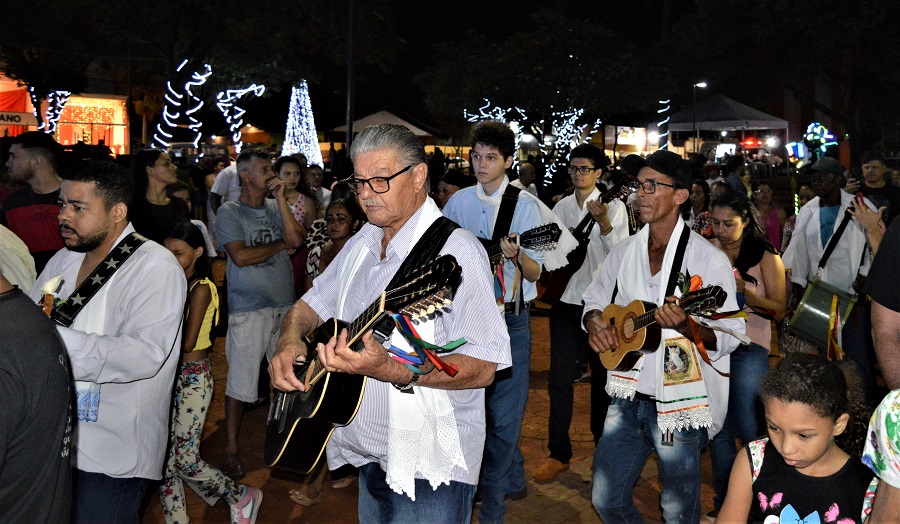 DIA MUNICIPAL DA FOLIA DE REIS TERÁ EVENTO NA FEIRA LIVRE, NESTE DOMINGO (08)