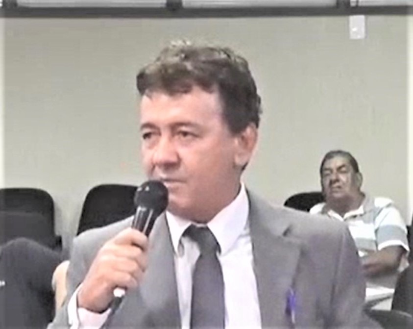 VÍDEO; VEREADOR EDVALDO ALERTA PARA VENCIMENTO DE LICENÇA AMBIENTAL PARA CONSTRUÇÃO DE PONTE NO REINALDO STEIN, EM GUAÍRA