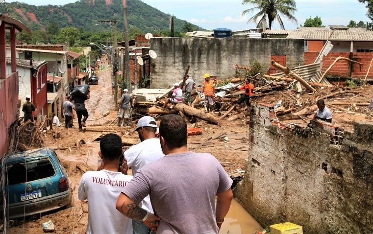 GUAÍRA SE MOBILIZA EM CAMPANHA EM PROL ÀS VÍTIMAS DAS CHUVAS NO LITORAL NORTE DE SÃO PAULO