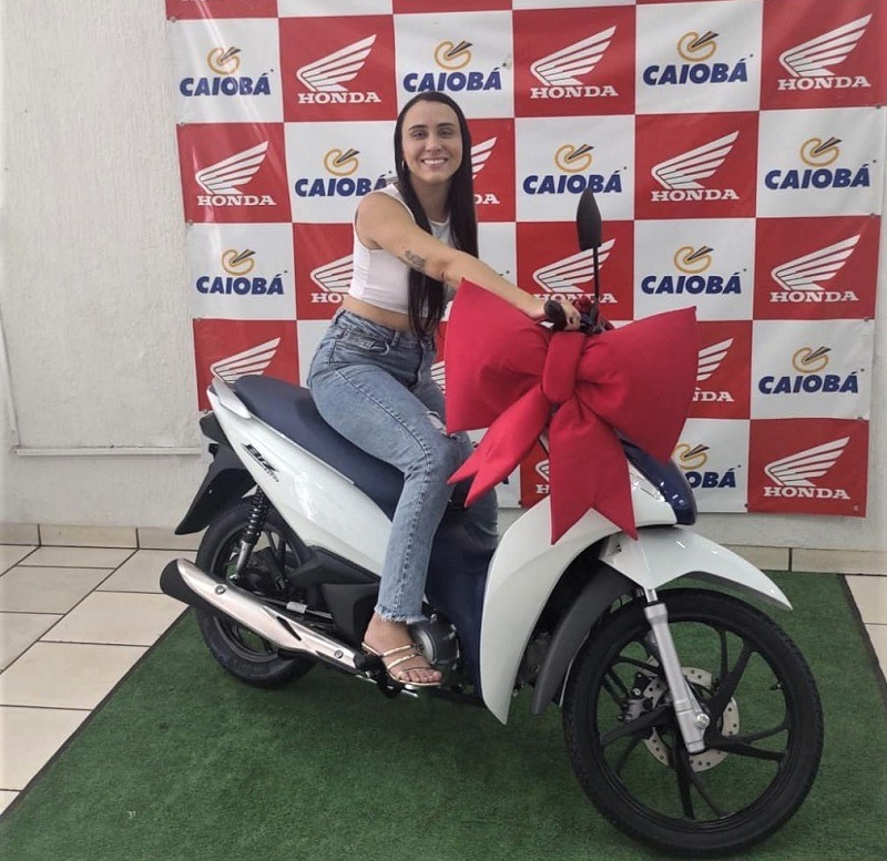 REALIZANDO SONHOS: OHANA BEATRIZ COM SUA BIZ 125cc, O KM. CONQUISTA PELO CONSÓRCIO CAIOBÁ. OBRIGADA PELA CONFIANÇA. VENHA VOCÊ TAMBÉM REALIZAR SEUS SONHOS NA CAIOBÁ GUAÍRA!!!