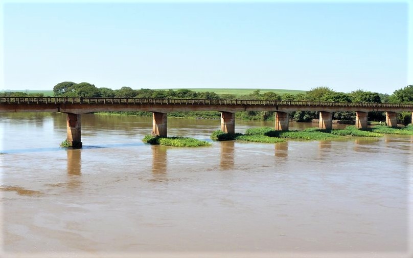 PESCADOR SALVA MULHER QUE SE JOGOU DA PONTE DO RIO PARDO, EM GUAÍRA