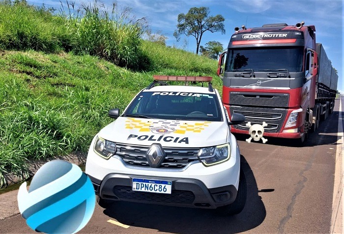 REGIÃO: POLÍCIA RODOVIÁRIA LOCALIZA CAMINHÃO ROUBADO COM FERTILIZANTES