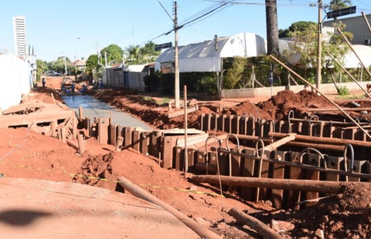 RELATÓRIO APONTA ATRASO DE 209 DIAS EM OBRA DE DRENAGEM EM BARRETOS