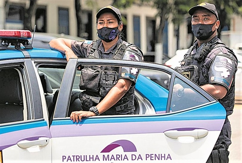 COM PARECER DE INCONSTITUCIONALIDADE PROJETO QUE CRIA A ‘PATRULHA MARIA DA PENHA’, EM BARRETOS, SERÁ VOTADO AMANHÃ