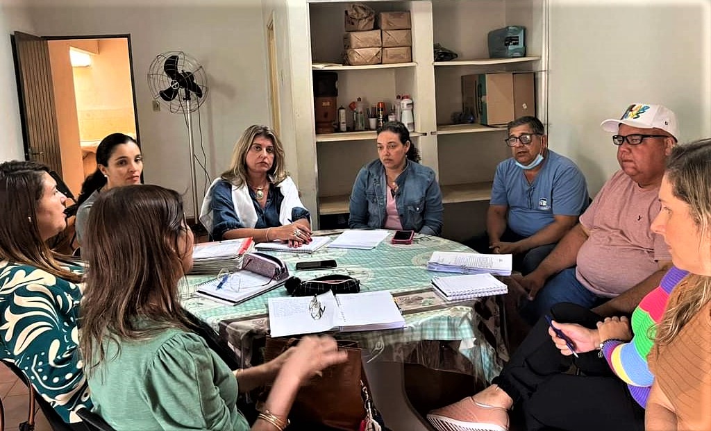 CONSELHO TUTELAR DE GUAÍRA REÚNE-SE COM DIRETORAS DE ESCOLAS ESTADUAIS. NA PAUTA O COMBATE A EVASÃO ESCOLAR