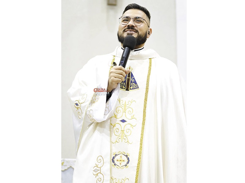 PADRE DIEGO, DE GUAÍRA, FALA SOBRE ENCERRAMENTO DA CAMPANHA CERCO DE JERICÓ DA IGREJA NOSSA SENHORA APARECIDA