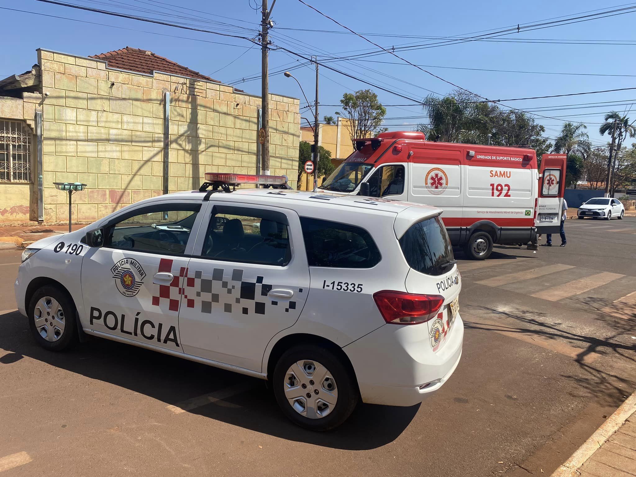 ESTUDANTE FICA FERIDA EM ACIDENTE DE TRÂNSIT EM MIGUELÓPOLIS