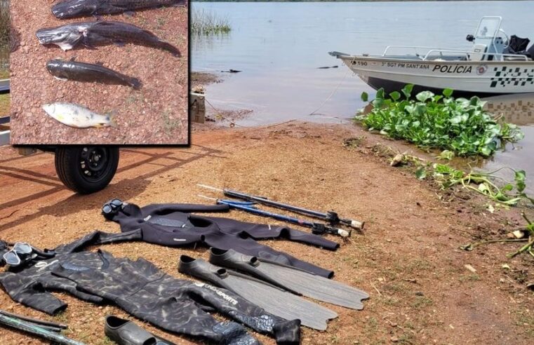 MERGULHADORES SÃO FLAGRADOS E ATUADOS PELA POLÍCIA AMBIENTAL  POR PESCA ILEGAL NO RIO GRANDE EM COLÔMBIA (SP)