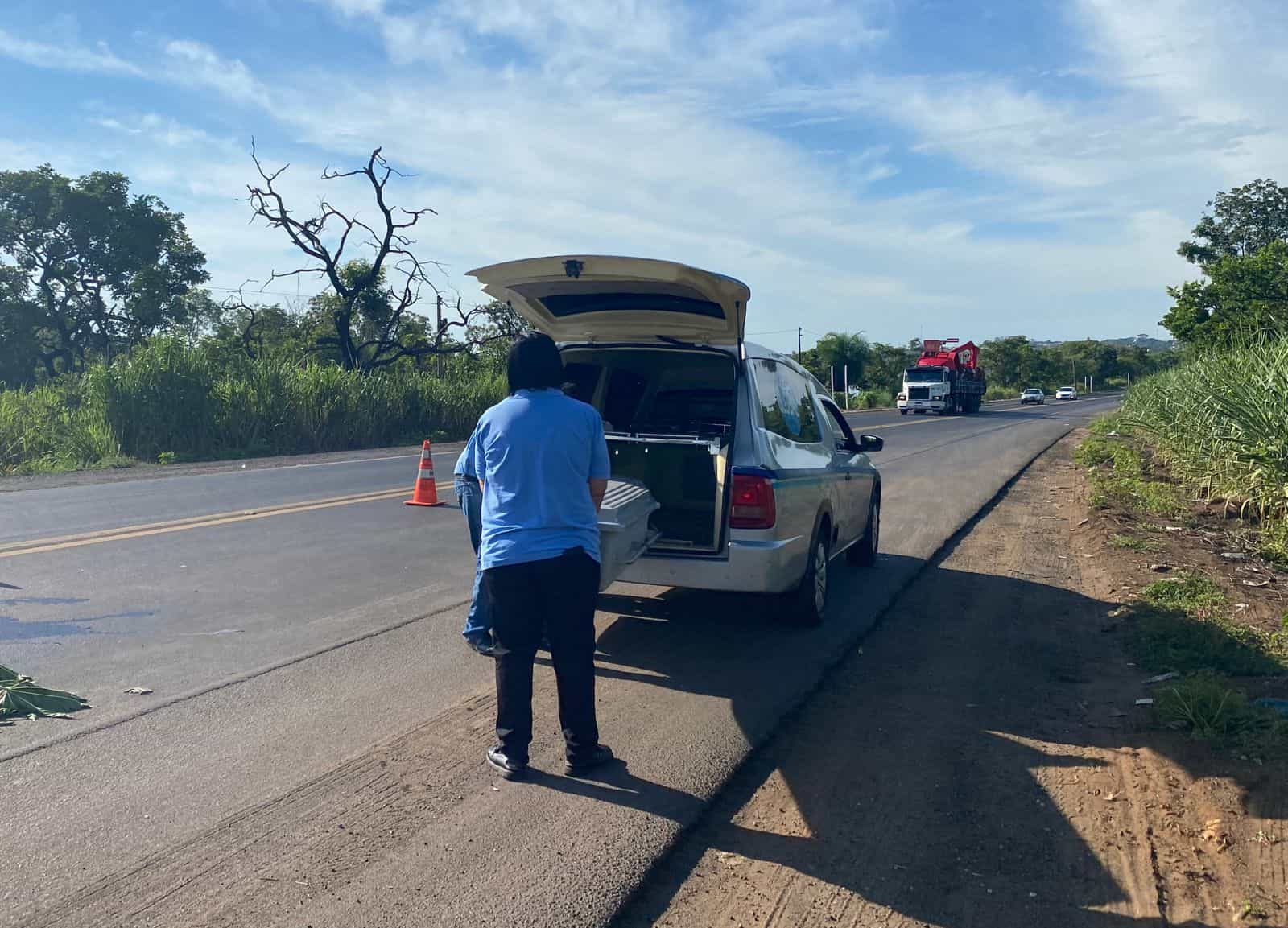 HOMEM MORRE ATROPELADO POR CAMINHÃO NO POSTO FISCAL DE PLANURA. POLÍCIA INVESTIGA CAUSAS DO ACIDENTE