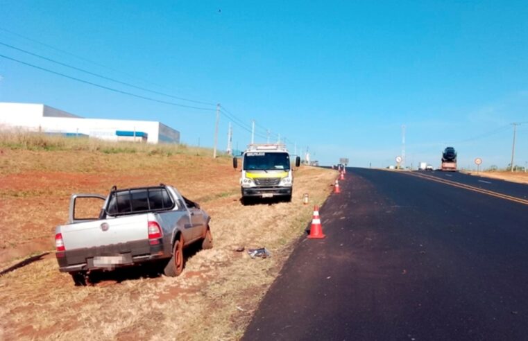 MOTORISTA FICA GRAVEMENTE FERIDO EM CAPOTAMENTO NA RODOVIA ASSIS CHATEAUBRIAND