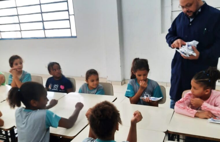 ROTARY CLUB DE GUAÍRA REALIZA, EM PARCERIA COM A CLÍNICA CALIGARES, PALESTRA SOBRE SAÚDE BUCAL PARA CRIANÇAS