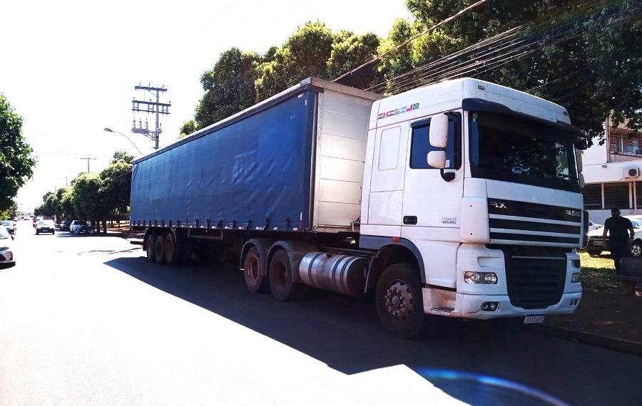 MOTORISTA, SUSPEITO DE ENVOLVIMENTO COM DESVIOS DE CARGAS, É PRESO EM FLAGRANTE EM GUAÍRA