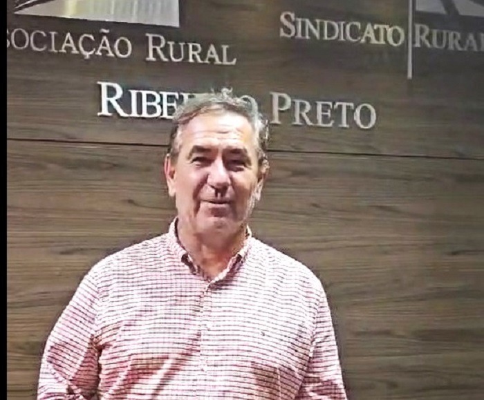 VÍDEO; EX-PREFEITO JOSÉ EDUARDO PARTICIPA DE MOBILIZAÇÃO DE PRODUTORES RURAIS EM PROL ÀS VÍTIMAS DE TRAGÉDIA NO RS E CONFIRMA ENTREVISTA EM PODCAST PARA ESTA QUARTA-FEIRA, 8