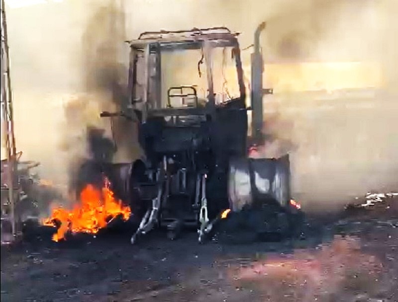 VÍDEO; BARRACÃO É DESTRUÍDO E MAQUINÁRIOS SÃO QUEIMADOS EM INCÊNDIO NA ZONA RURAL DE GUAÍRA