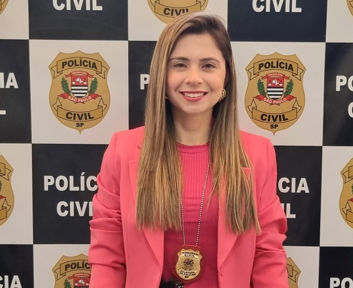 APÓS 15 ANOS DELEGACIA DA MULHER DE GUAÍRA VOLTA A TER DELEGADA COMO TITULAR EFETIVA, REFORÇANDO O COMBATE À VIOLÊNCIA CONTRA A MULHER