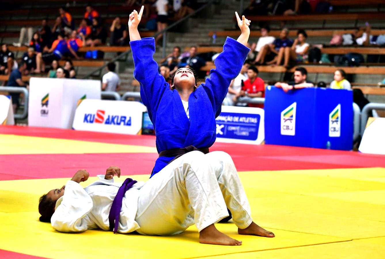 JUDOCA GUAIRENSE YASMIM SILVA É DESTAQIE NA SELETIVA NACIONAL DE JUDÔ