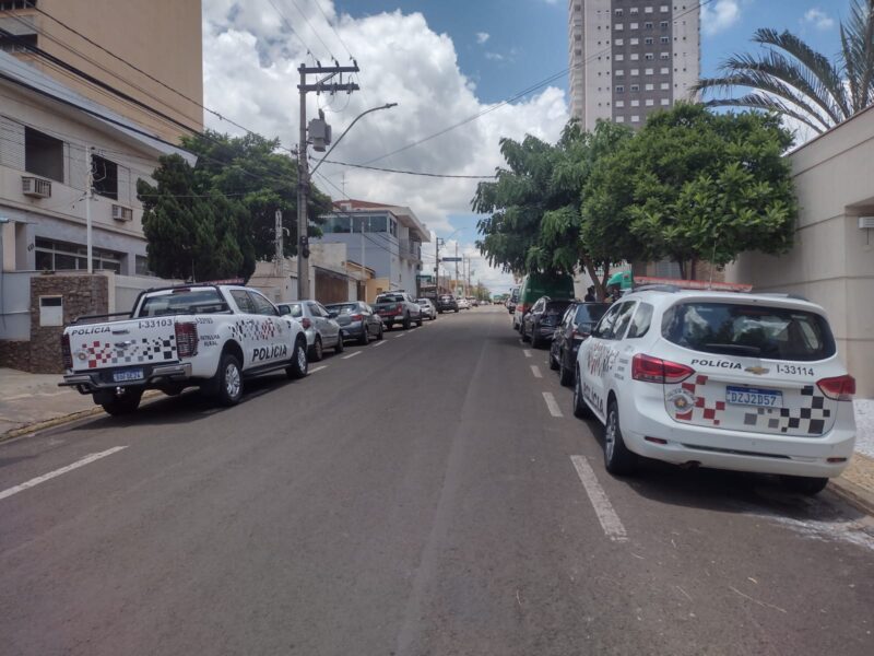 EX-PREFEITO UEBE REZEK É ALVO DE ASSALTANTES EM BARRETOS. BANDIDOS ARMADOS INVADIRAM A CASA DO MÉDICO