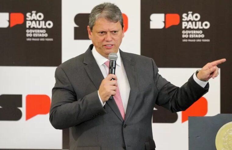 DEFINIDAS AS CEM ESCOLAS DO ESTADO DE SÃO PAULO QUE ADOTARÃO MODELO CÍVICO-MILITAR