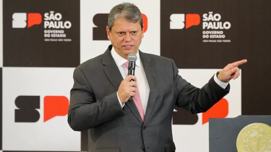DEFINIDAS AS CEM ESCOLAS DO ESTADO DE SÃO PAULO QUE ADOTARÃO MODELO CÍVICO-MILITAR
