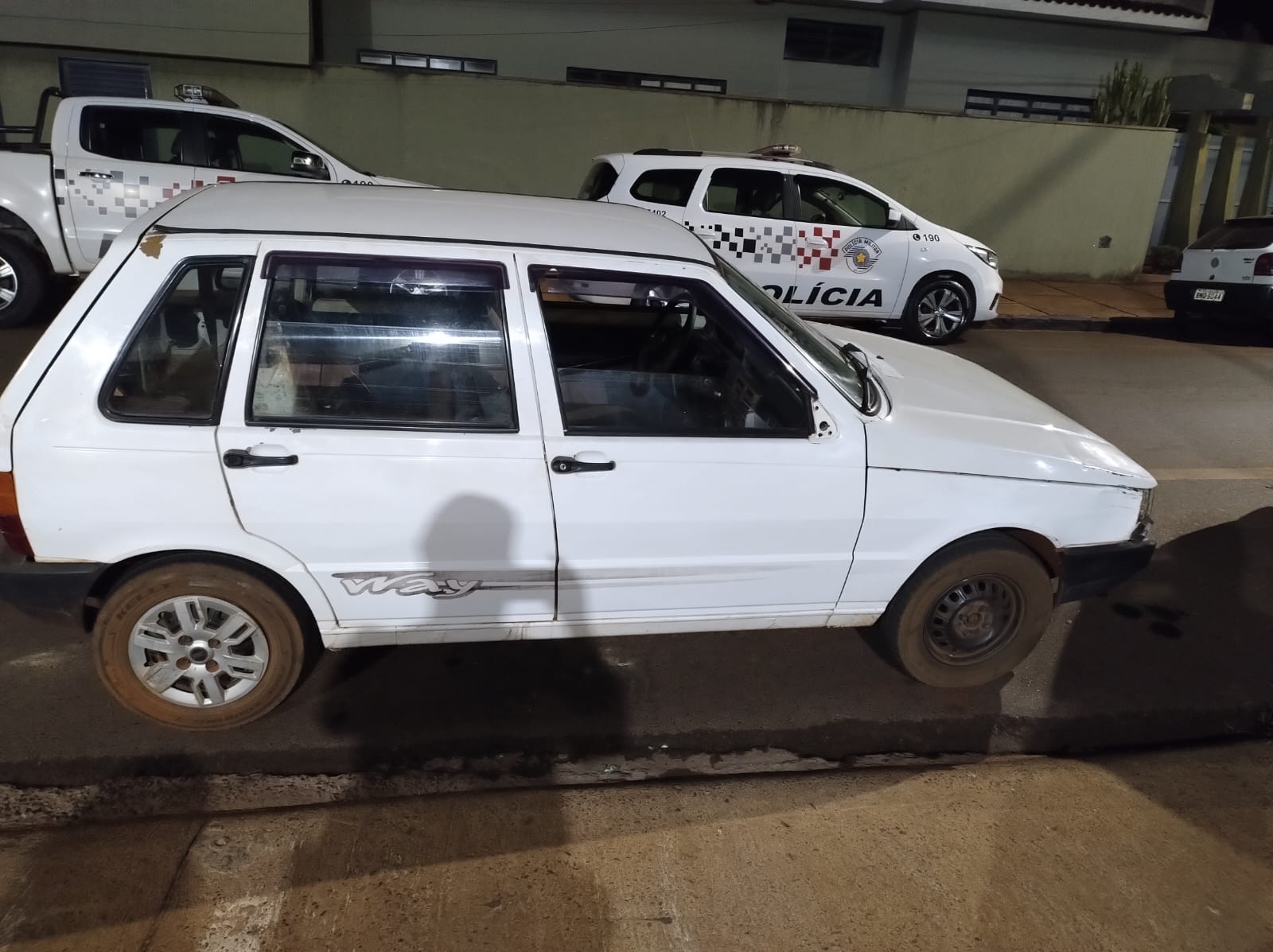 CARRO FURTADO EM FRANCA É RECUPERADO PELA PM EM IPUÃ (SP)