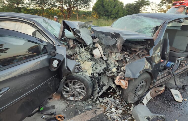QUATRO PESSOAS MORREM EM ACIDENTE NA RODOVIA ASSIS CHATEAUBRIAND EM BARRETOS