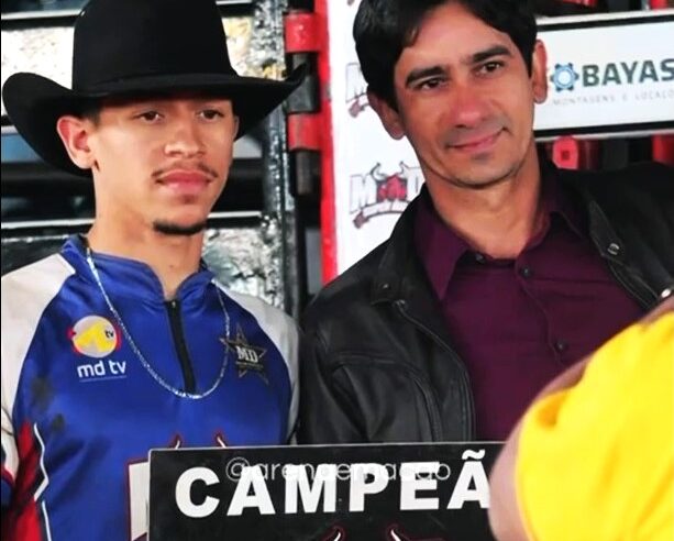 GUAIRENSE ITAMAR JÚNIOR É BICAMPEÃO DA 37° FESTA DO PEÃO DE MIGUELÓPOLIS