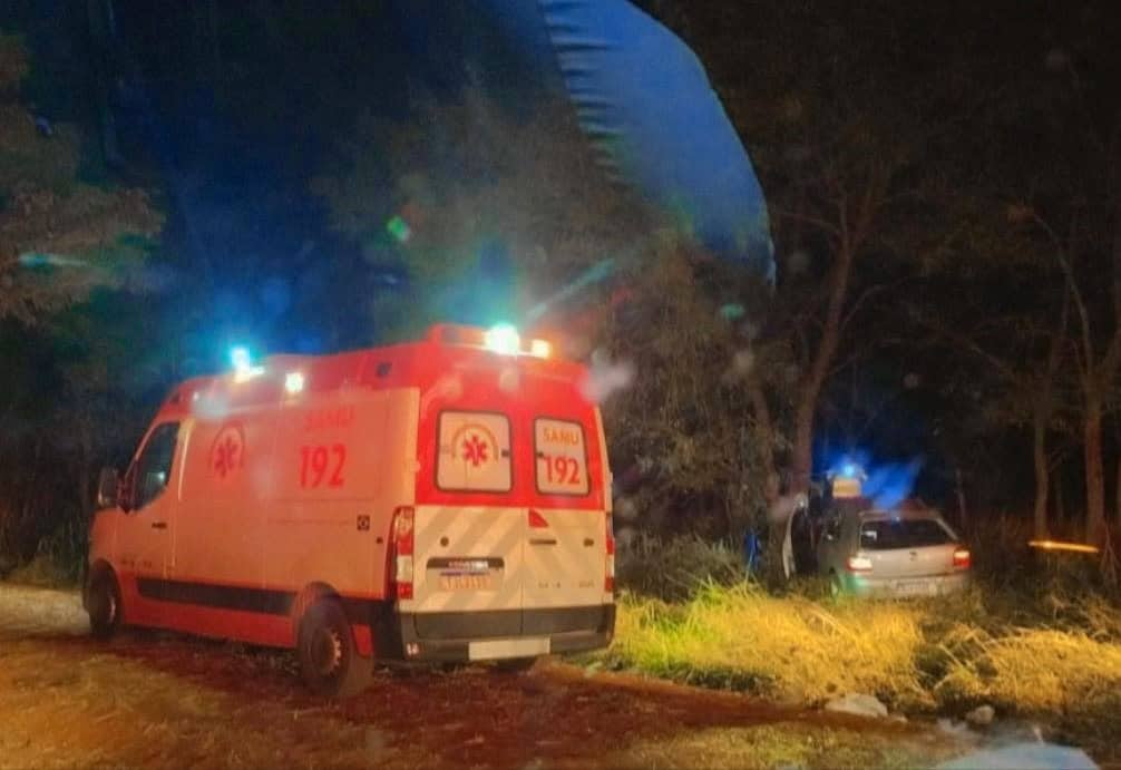 GUAIRENSES SE ENVOLVEM EM ACIDENTE AO DESVIAR DE ANIMAL DA PISTA EM RODOVIA ENTRE GUAÍRA E MIGUELÓPOLIS